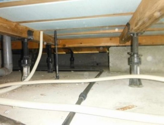 detached 高知県高知市杉井流21-13　マノワール杉井流1階