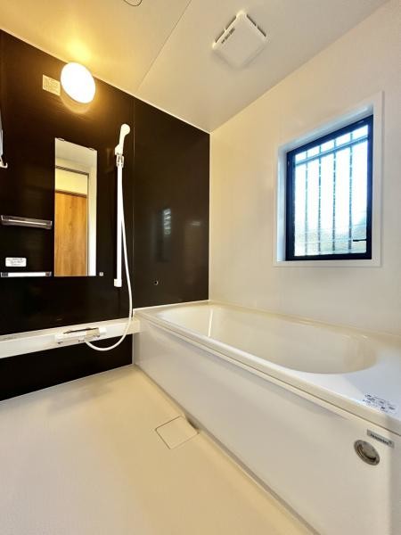 detached 高知県高知市杉井流21-13　マノワール杉井流1階