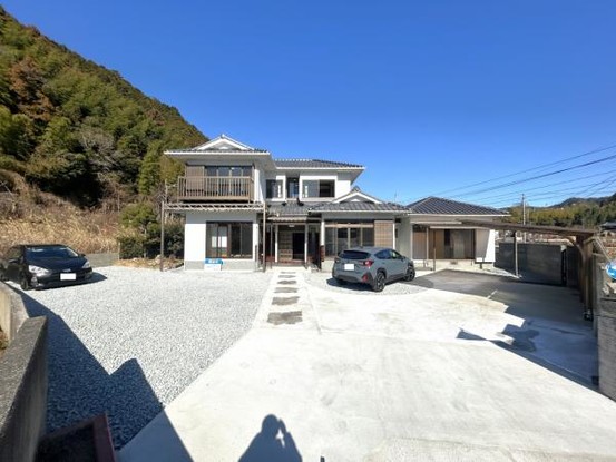 detached 高知県高知市杉井流21-13　マノワール杉井流1階