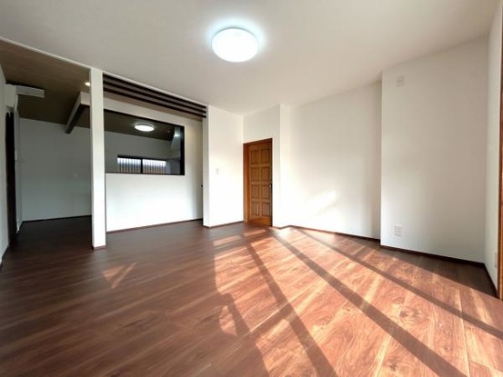 detached 高知県高知市杉井流21-13　マノワール杉井流1階