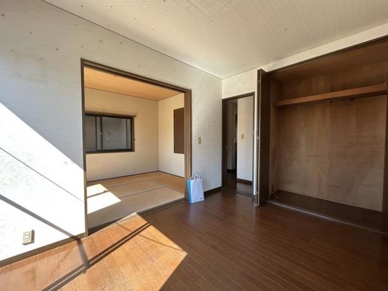 townhouse 高知県高知市杉井流21-13　マノワール杉井流1階