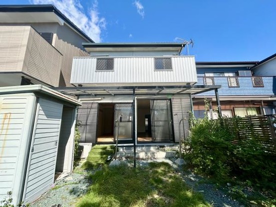 townhouse 高知県高知市杉井流21-13　マノワール杉井流1階