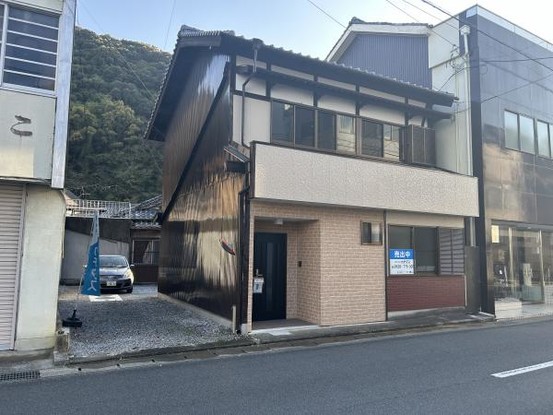 townhouse 愛媛県宇和島市和霊元町３丁目1-1　ヴェルディール和霊101