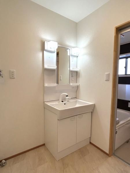 townhouse 愛媛県宇和島市和霊元町３丁目1-1　ヴェルディール和霊101