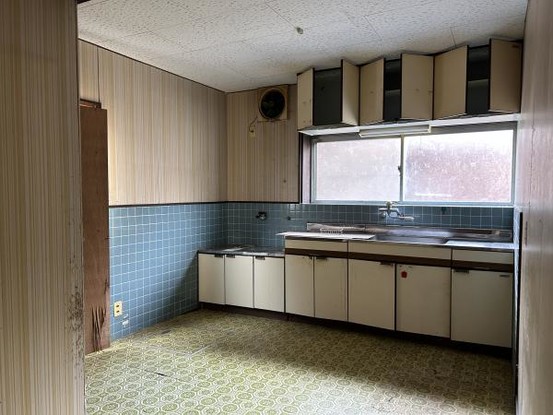 detached 愛媛県宇和島市和霊元町３丁目1-1　ヴェルディール和霊101