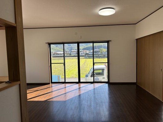 detached 愛媛県宇和島市和霊元町３丁目1-1　ヴェルディール和霊101