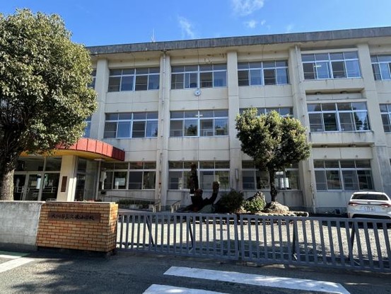 detached 愛媛県宇和島市和霊元町３丁目1-1　ヴェルディール和霊101