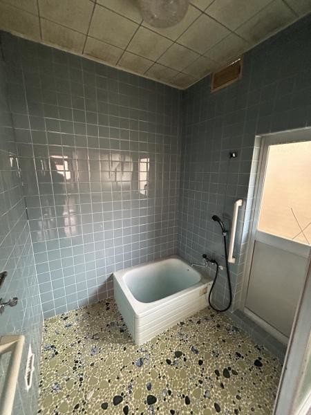 detached 愛媛県宇和島市和霊元町３丁目1-1　ヴェルディール和霊101