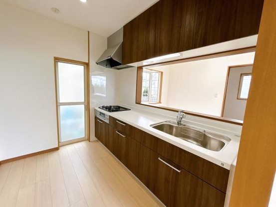 detached 福岡県北九州市小倉南区城野４丁目1-30　１階