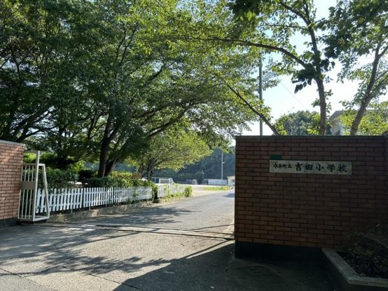 detached 福岡県北九州市小倉南区城野４丁目1-30　１階