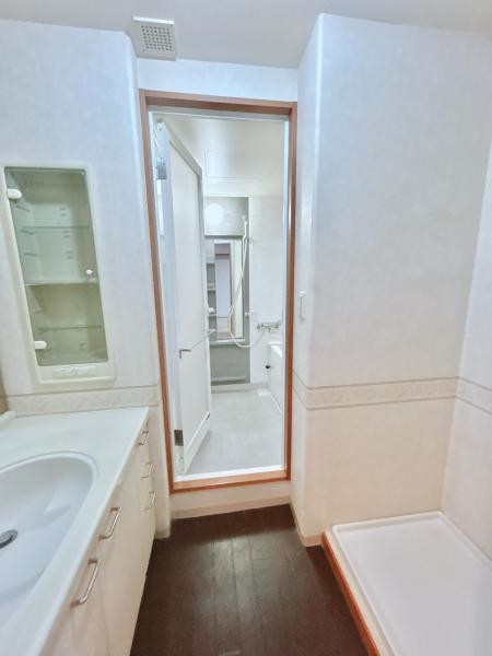 apartment 佐賀県佐賀市高木瀬町大字長瀬1041-4