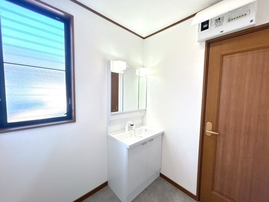 detached 佐賀県佐賀市川副町大字西古賀
地図を見る