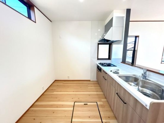 detached 佐賀県佐賀市川副町大字西古賀
地図を見る