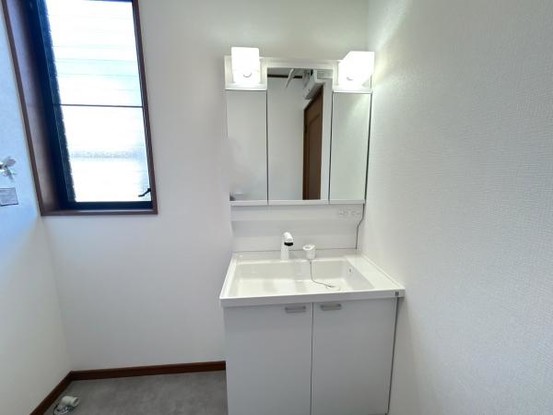 detached 佐賀県佐賀市川副町大字西古賀
地図を見る