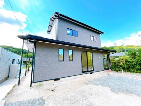 detached 佐賀県西松浦郡有田町黒牟田
地図を見る
