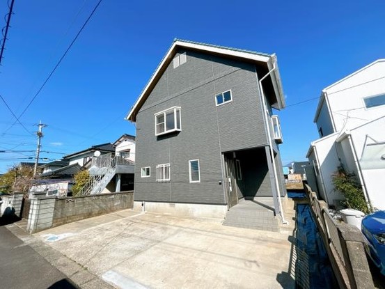detached 佐賀県唐津市和多田南先石
地図を見る