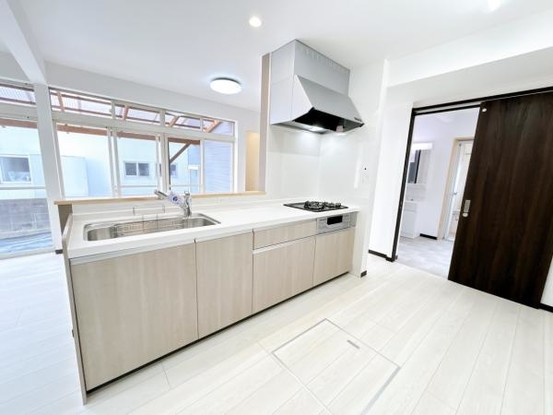 detached 佐賀県唐津市和多田南先石
地図を見る