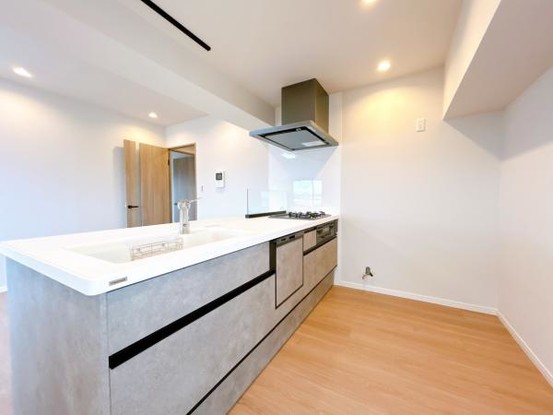 apartment 大分県大分市長浜町１丁目
地図を見る