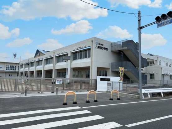 detached 大分県中津市中殿町３丁目1番地1　グリーンパレス中津壱番館1階102号