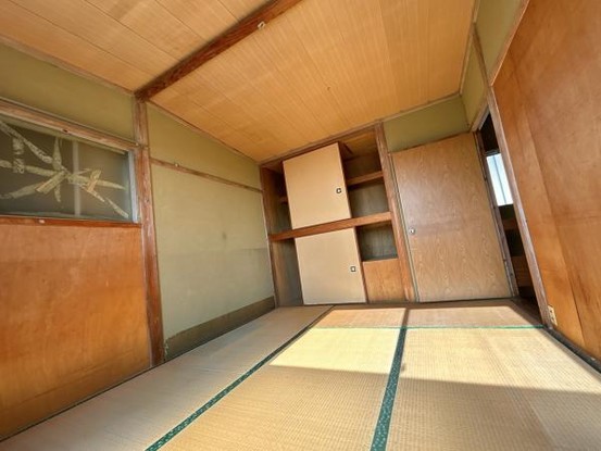 detached 大分県中津市中殿町３丁目1番地1　グリーンパレス中津壱番館1階102号