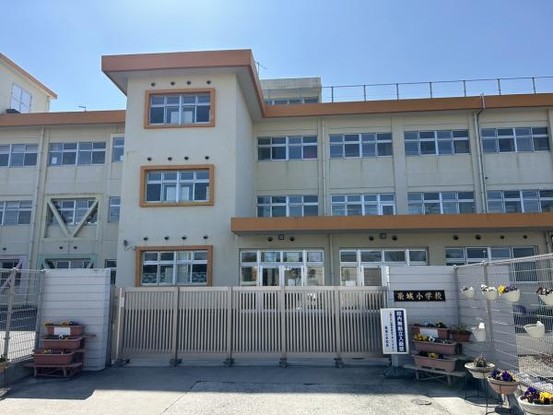 detached 大分県中津市中殿町３丁目1番地1　グリーンパレス中津壱番館1階102号