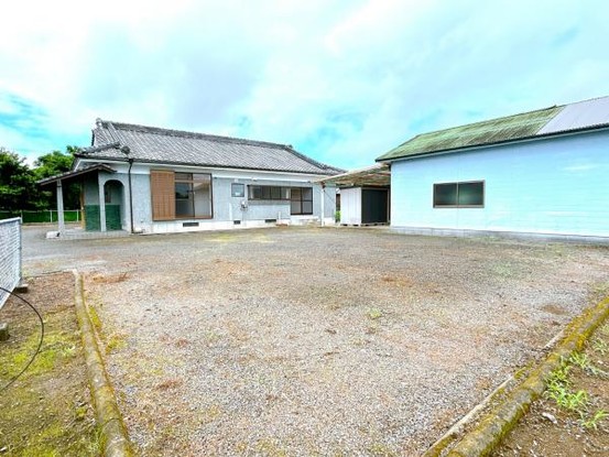 detached 鹿児島県曽於市大隅町中之内
地図を見る