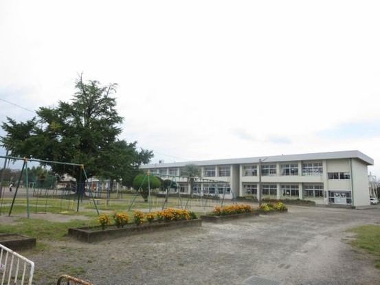 detached 鹿児島県曽於市末吉町二之方
地図を見る
