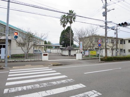 detached 宮崎県延岡市西階町１丁目2408-10