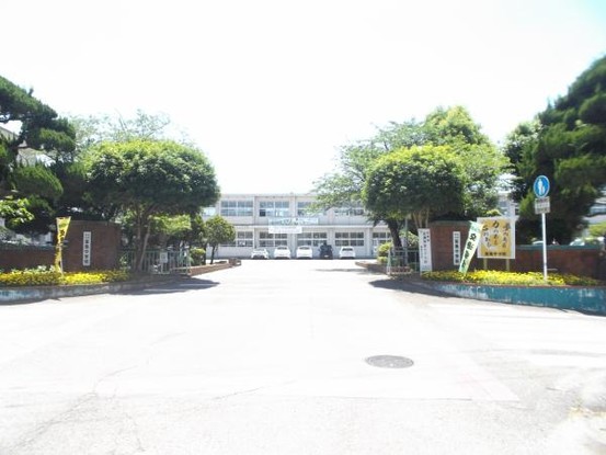 detached 宮崎県延岡市西階町１丁目2408-10