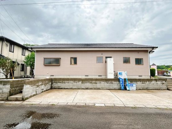detached 宮崎県東臼杵郡門川町西栄町４丁目
地図を見る