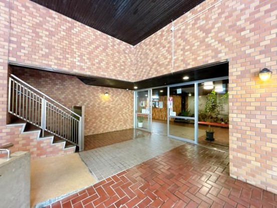 apartment 沖縄県那覇市松尾２丁目
地図を見る