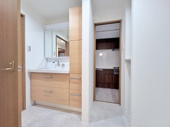 apartment 埼玉県さいたま市大宮区吉敷町４丁目261-1　　　キャピタルビル5Ｆ