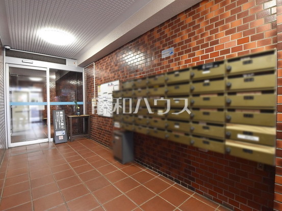apartment 東京都東村山市栄町２丁目
地図を見る