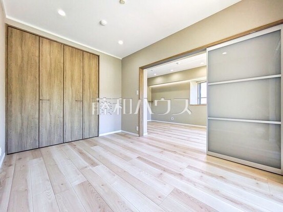 apartment 東京都日野市三沢３丁目
地図を見る