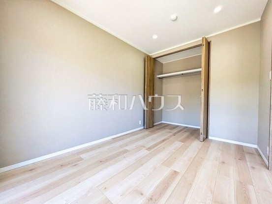 apartment 東京都日野市三沢３丁目
地図を見る