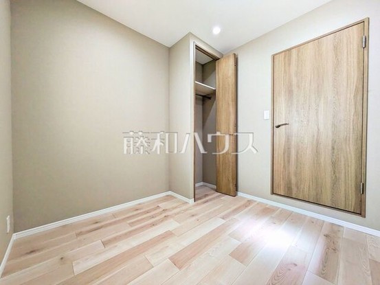 apartment 東京都日野市三沢３丁目
地図を見る