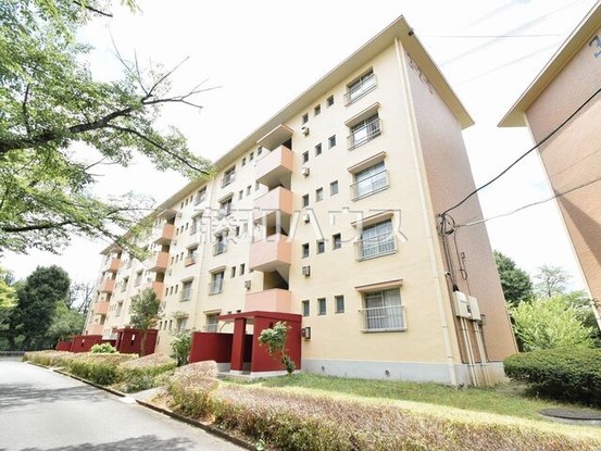 apartment 東京都多摩市永山３丁目
地図を見る