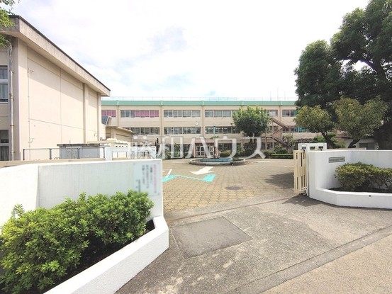 detached 東京都昭島市美堀町３丁目
地図を見る