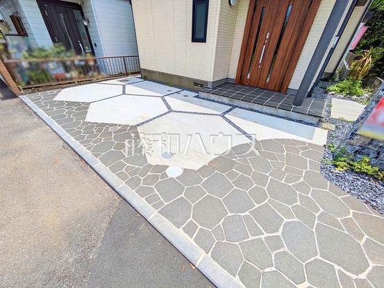 detached 東京都昭島市美堀町３丁目
地図を見る