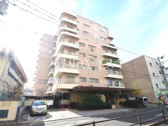 apartment 東京都小金井市本町６丁目
地図を見る