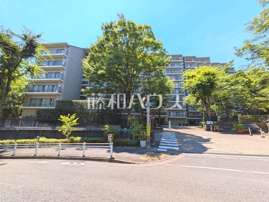 apartment 東京都稲城市向陽台４丁目
地図を見る