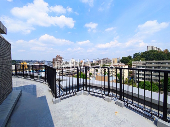 apartment 東京都多摩市貝取１丁目
地図を見る