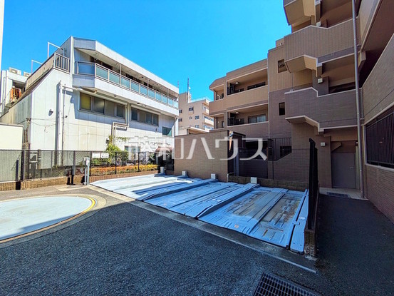 apartment 東京都昭島市昭和町５丁目
地図を見る