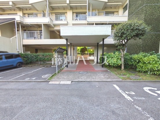 apartment 東京都多摩市諏訪３丁目
地図を見る