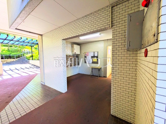 apartment 東京都多摩市諏訪３丁目
地図を見る