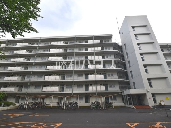 apartment 東京都東大和市立野３丁目
地図を見る