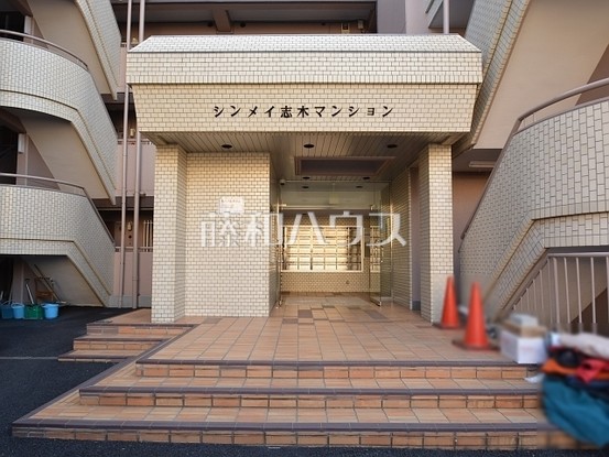 apartment 埼玉県新座市東北２丁目
地図を見る