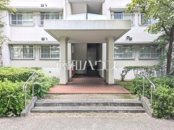 apartment 東京都昭島市つつじが丘２丁目
地図を見る