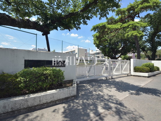 apartment 東京都東村山市栄町３丁目
地図を見る