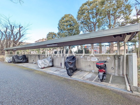 apartment 東京都昭島市つつじが丘３丁目
地図を見る